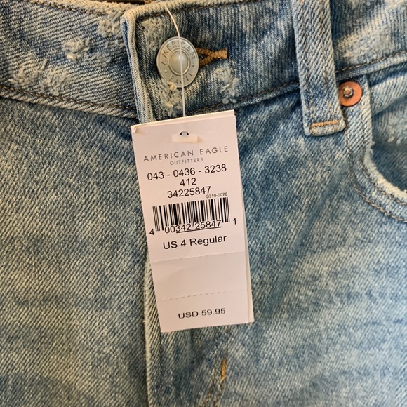 NWT American Eagle Mom Jeans - Picture 7 of 7